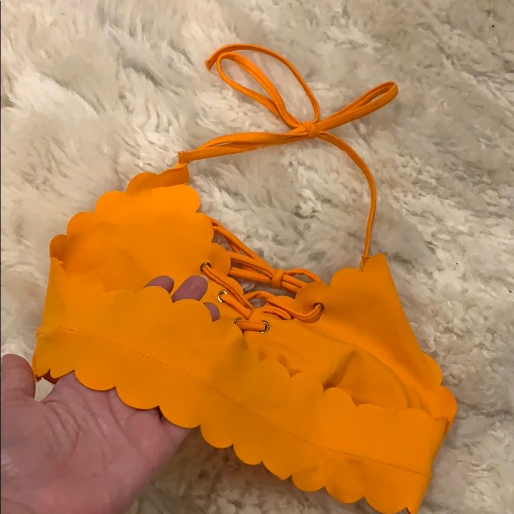 Bikini. - Picture 3 of 5